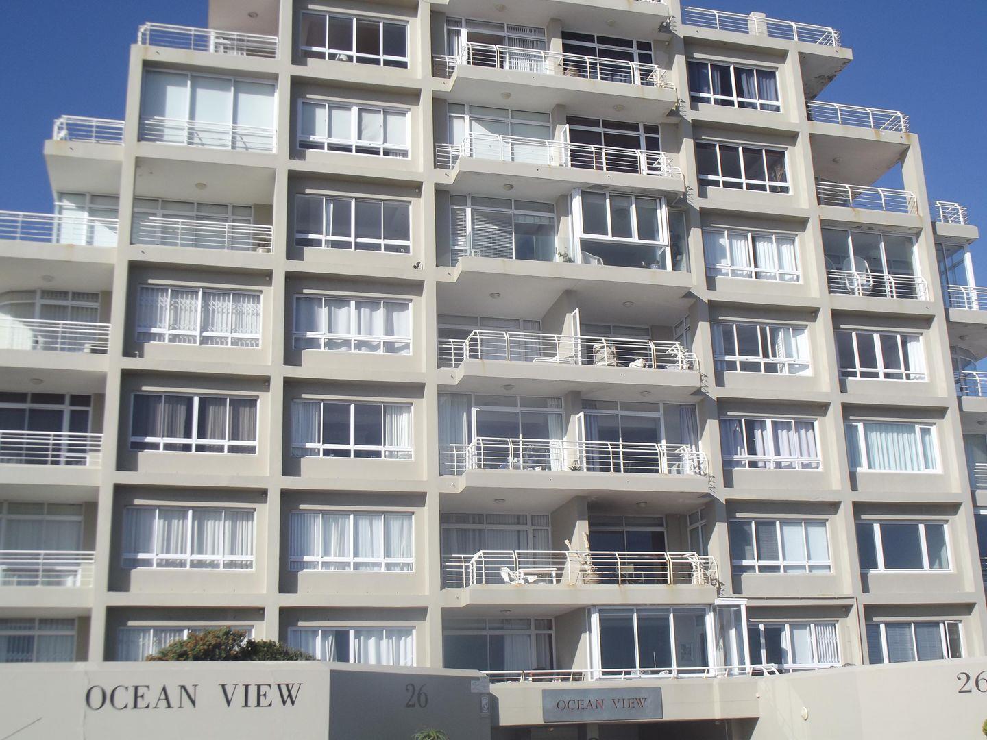 3 Bedroom Property for Sale in Bloubergrant Western Cape